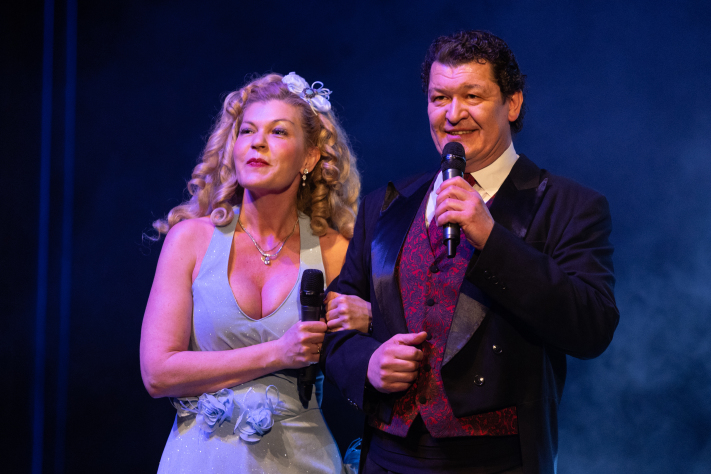 Nosztalgia bérlet – Vigyázz, kész, nevetés! Újratöltve, a Pesti Művész Színház előadásában.