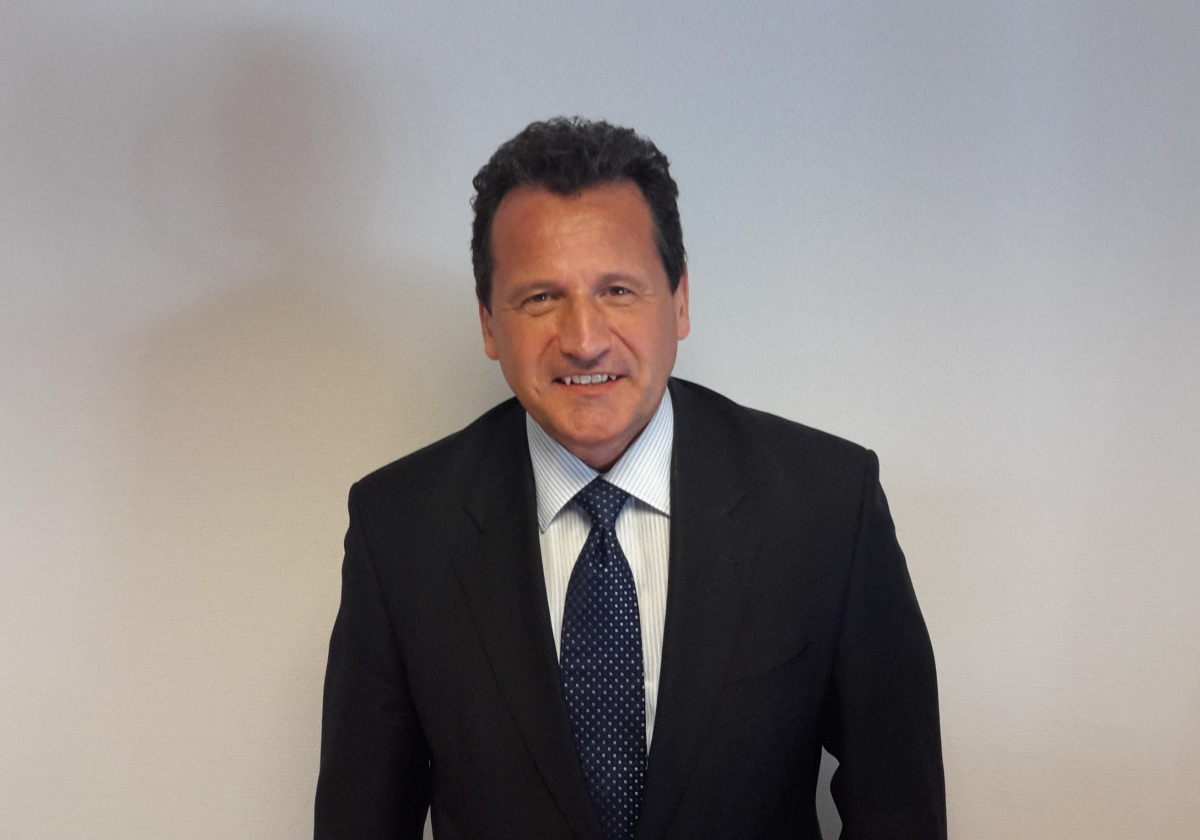  Egy diplomata élményei a világ körül