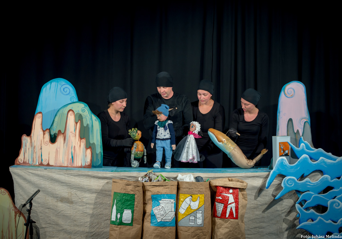 Az elvesztett királyság – Délibáb Társulat