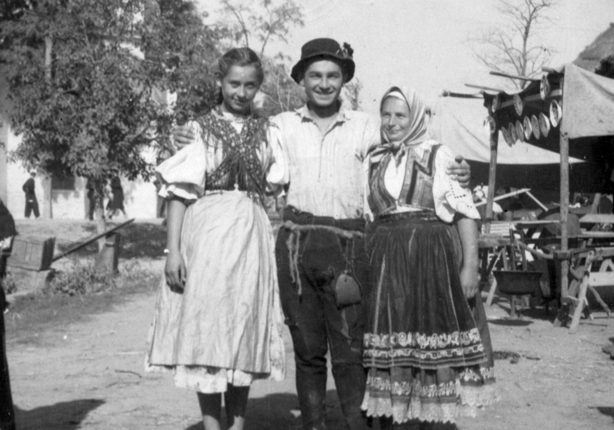 Színházi kulisszák mögött  – Soós Imre