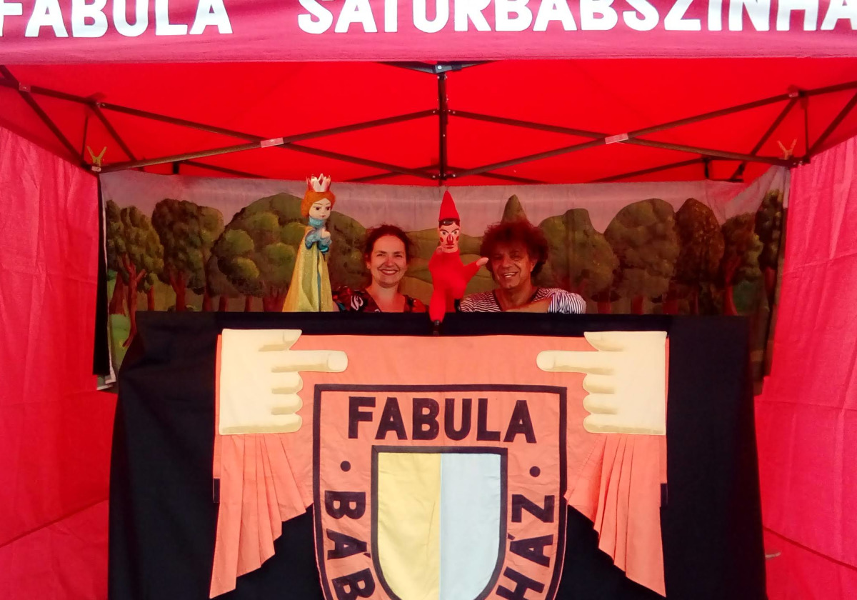 Fabula sátorbábszínház 